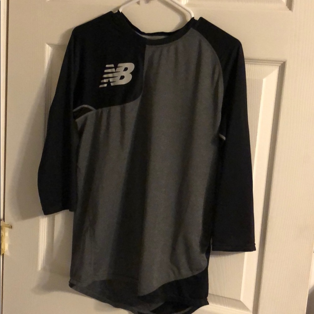 New Balance 3/4 Lightning Dry shirt.